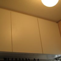 サムネイル：吊戸棚＆ハンガーパイプ取付工事 画像